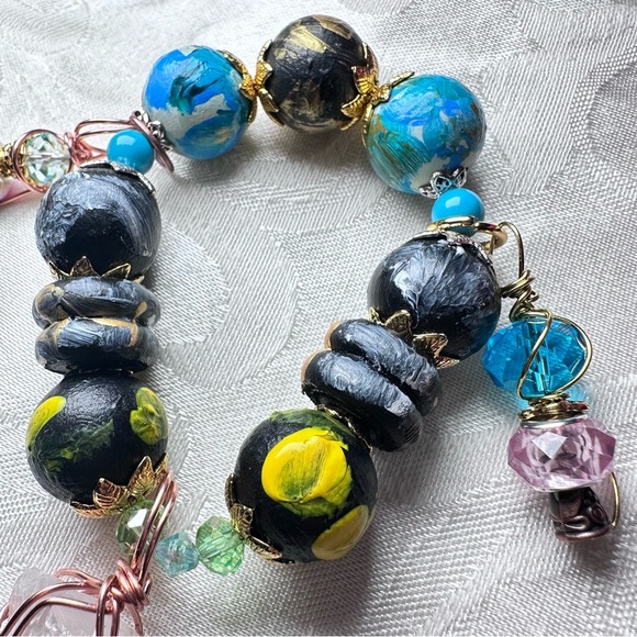 Handmade Charm Bracelet with Hand-Painted Beads & Wire-Wrapped Accents 6-7 3130 - Picture 8 of 8